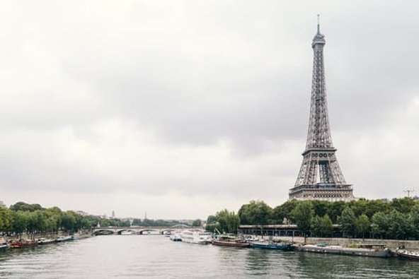 Kleber Champs-elysées Tour-eiffel 3* París